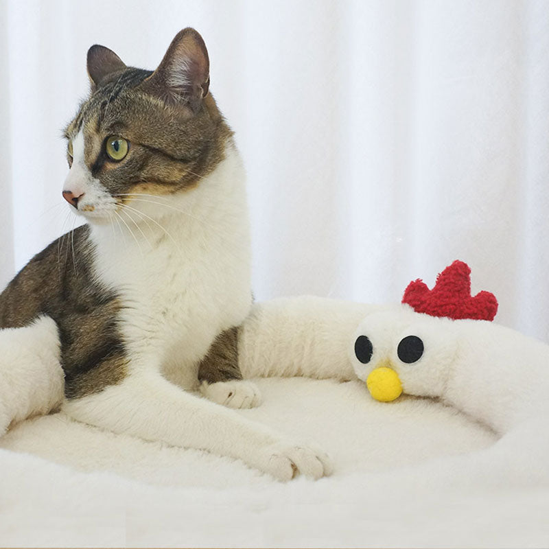 Tolea Plush Two-Tier Cat Tree – Cute Chick Design