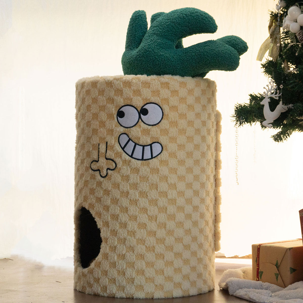 Cute & Quirky Cat House | Two-Level Pineapple Cat Bed with Scratching Mat