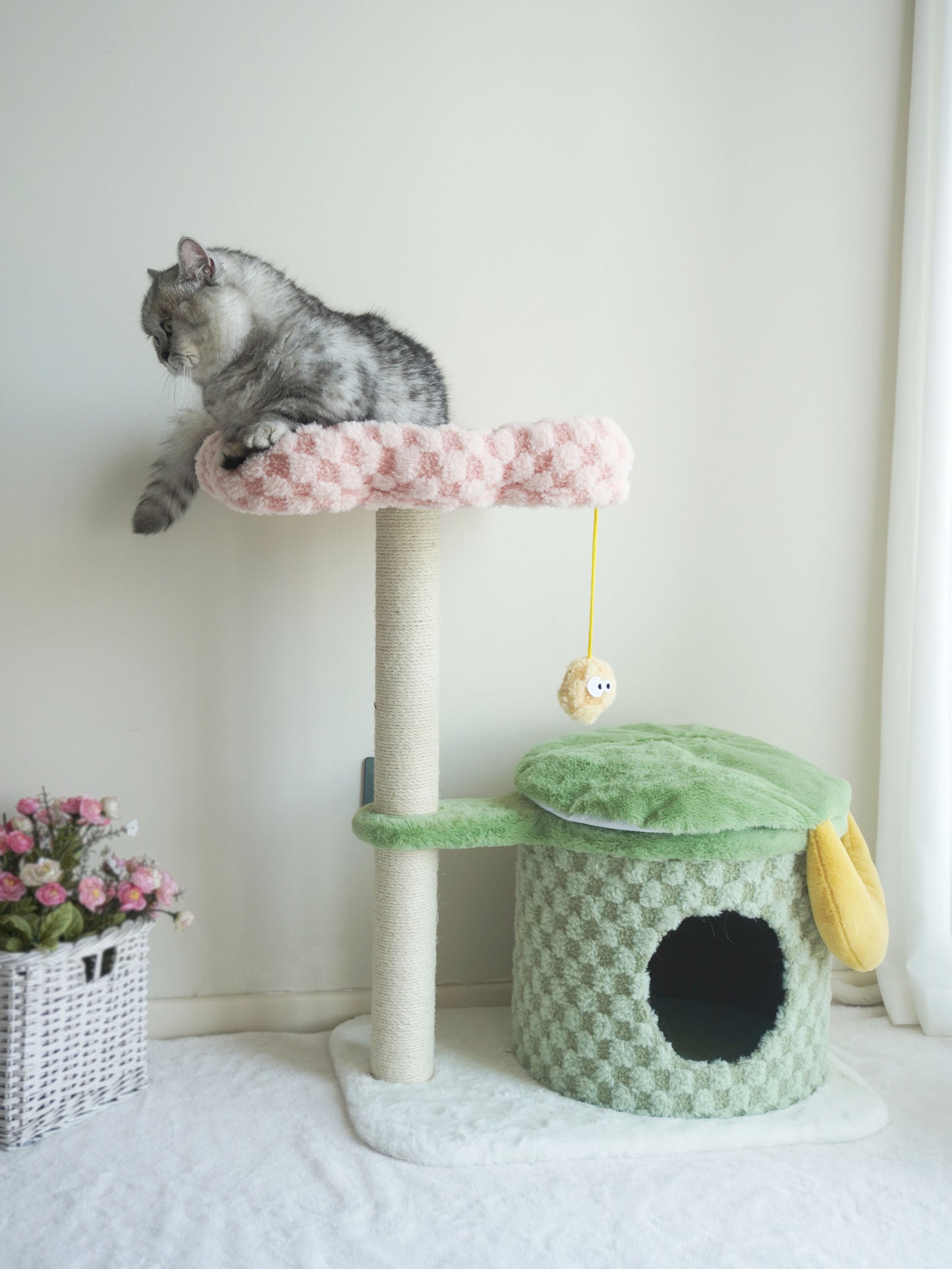 Adorable Cake Velvet Cat Tree for Kittens | Two-Level Cat Condo & Perch